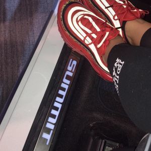 Meet your Posher, Marina